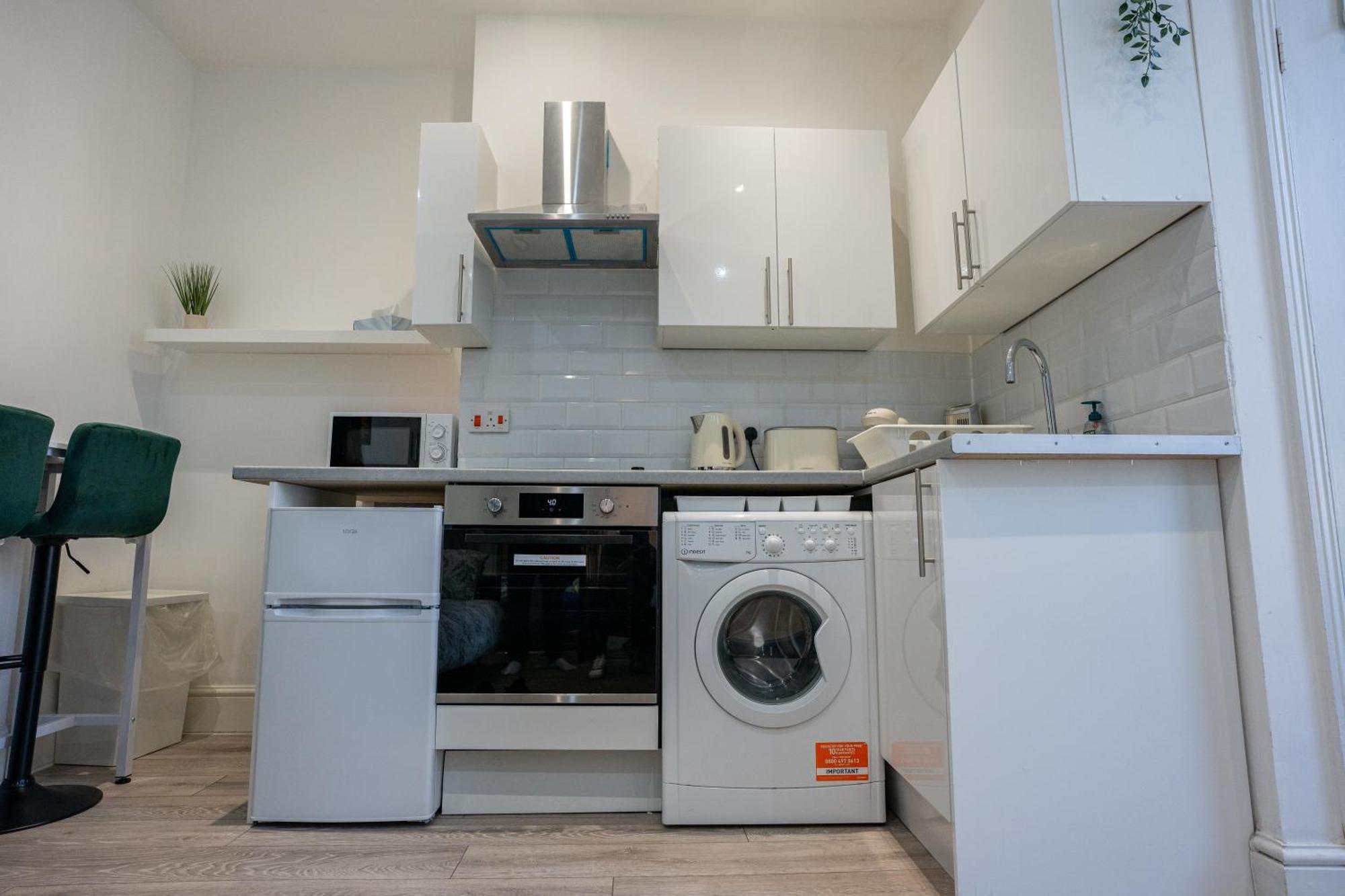 Beautiful Studio Flat In Hackney Next To Overground Station London Eksteriør bilde