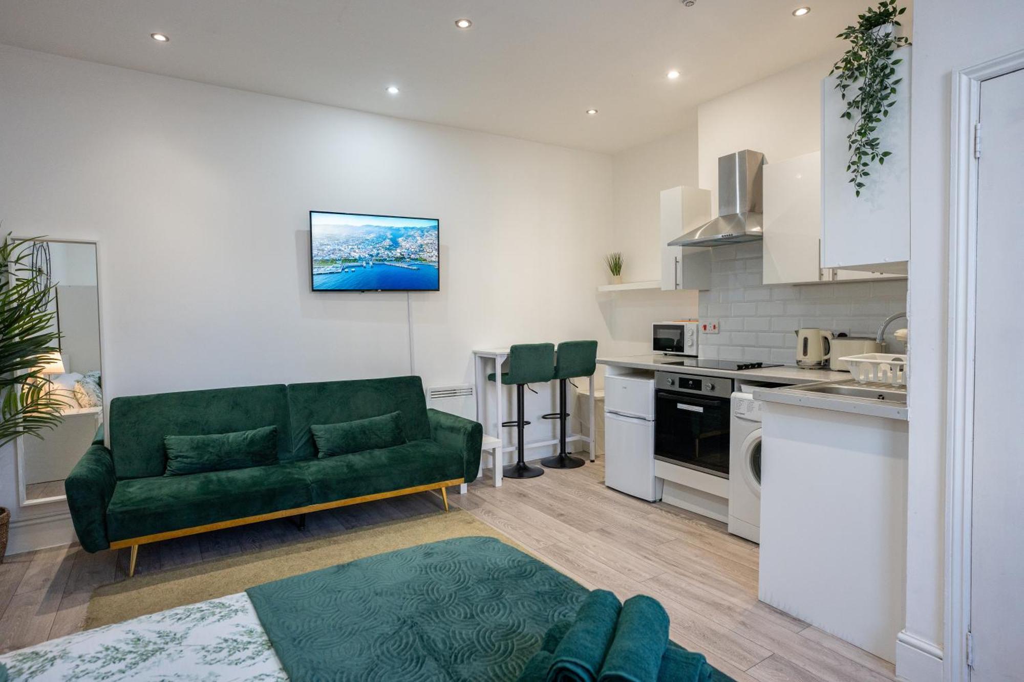 Beautiful Studio Flat In Hackney Next To Overground Station London Eksteriør bilde